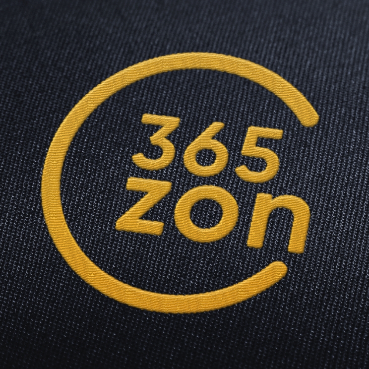 Logo van 365Zon op kleding